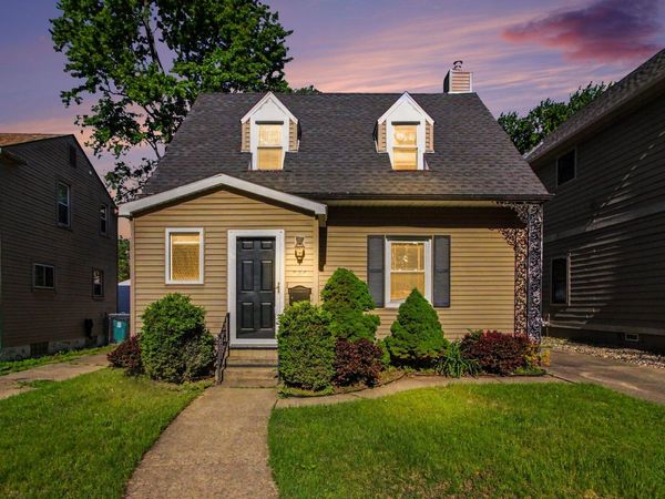 826 Irving Avenue, Royal Oak, MI 48067