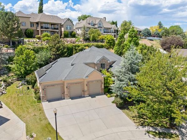 11486 S MARKRIDGE CIR W, South Jordan, UT 84095