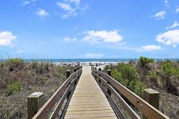 4610 Seaview St.  photo 4