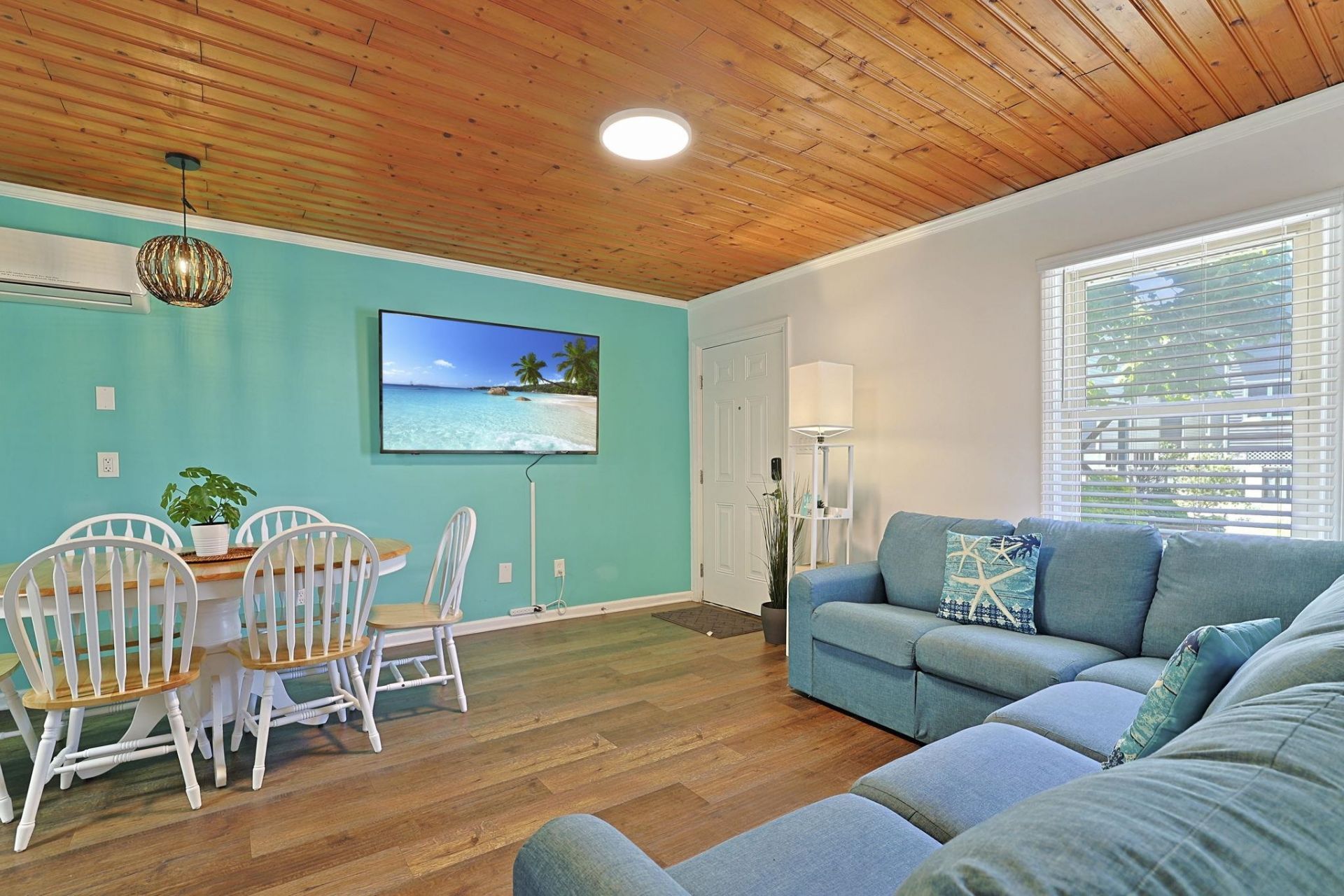 4610 Seaview St.  Photo 30
