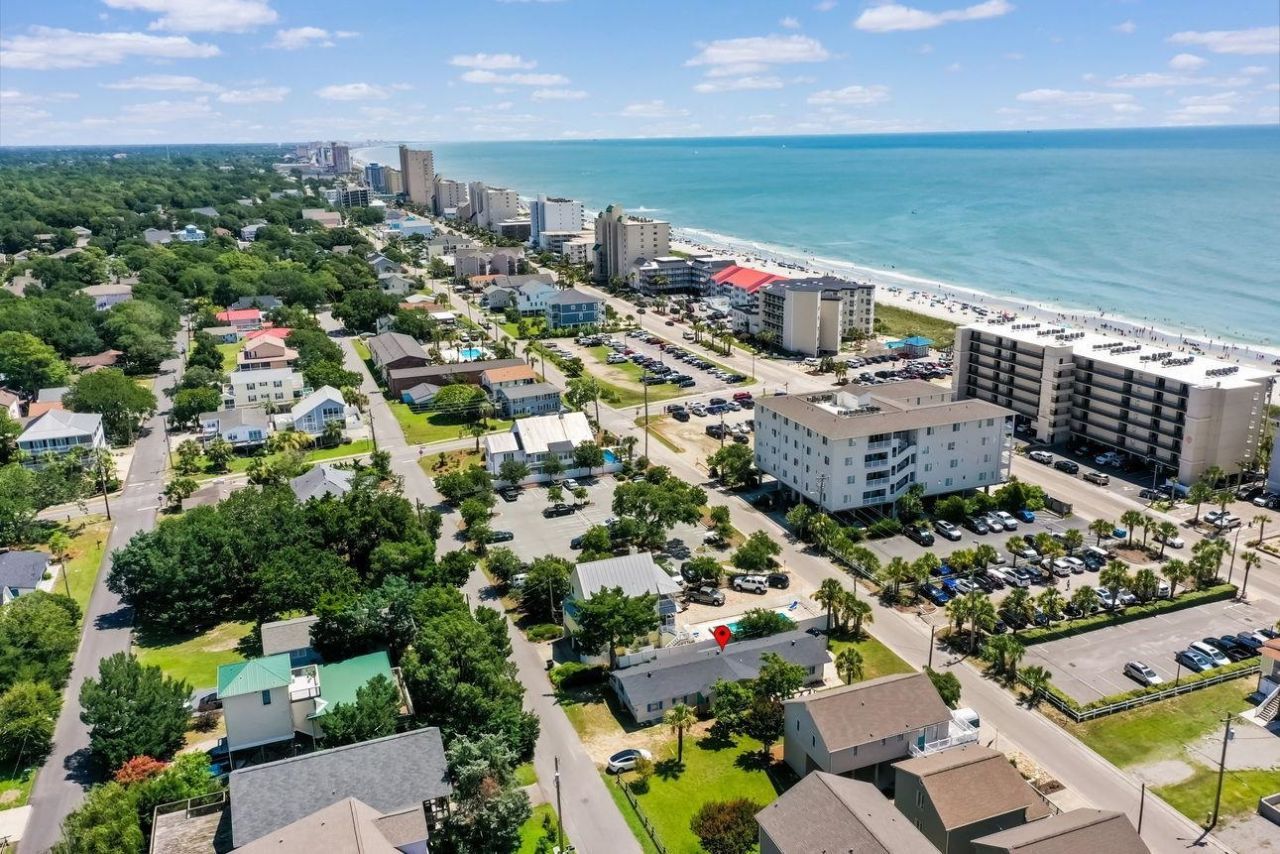 4610 Seaview St.  Photo 47