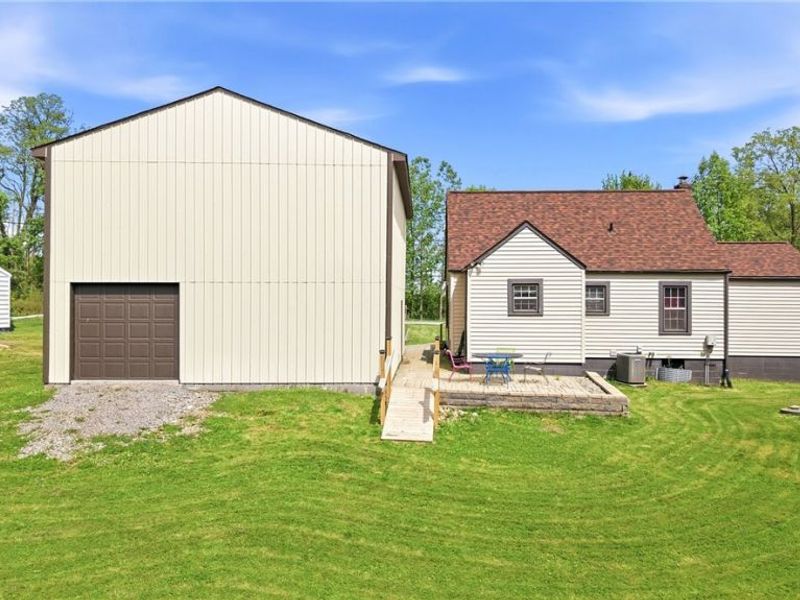 1524 S Stateline Road, Masury, OH 44438 Photo 3