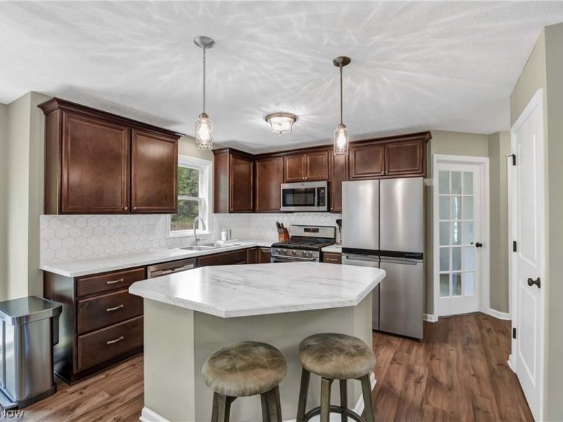 7599 Albion Road, North Royalton, OH 44133 Photo 10