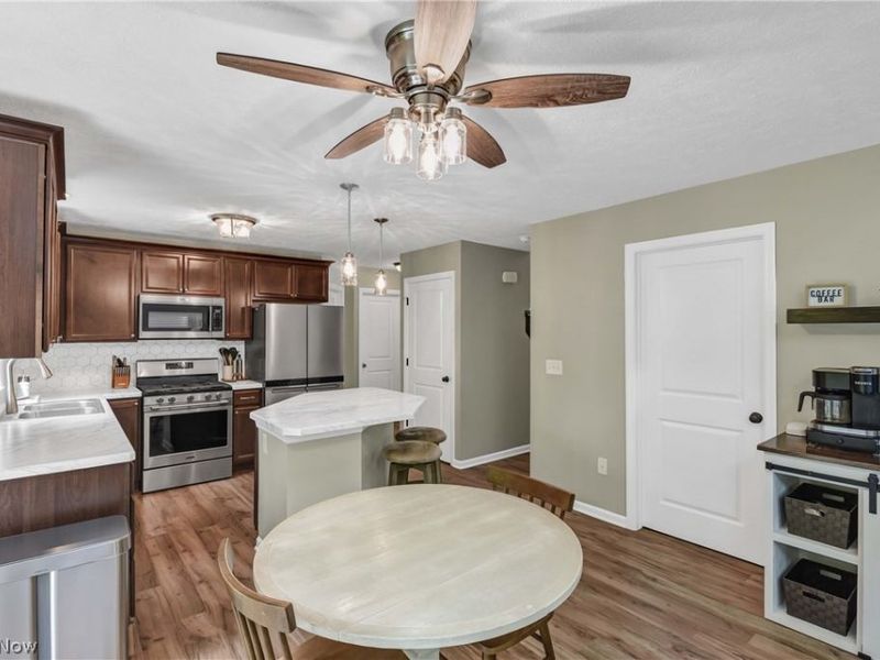 7599 Albion Road, North Royalton, OH 44133 Photo 13