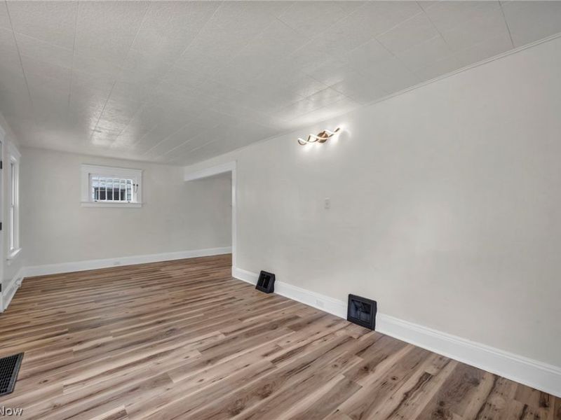 13605 Argus Avenue, Cleveland, OH 44110 Photo 6