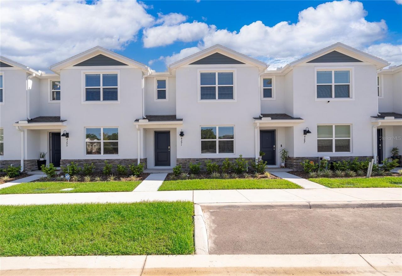 4391 Hazel Street, Kissimmee, FL 34746 Main Photo