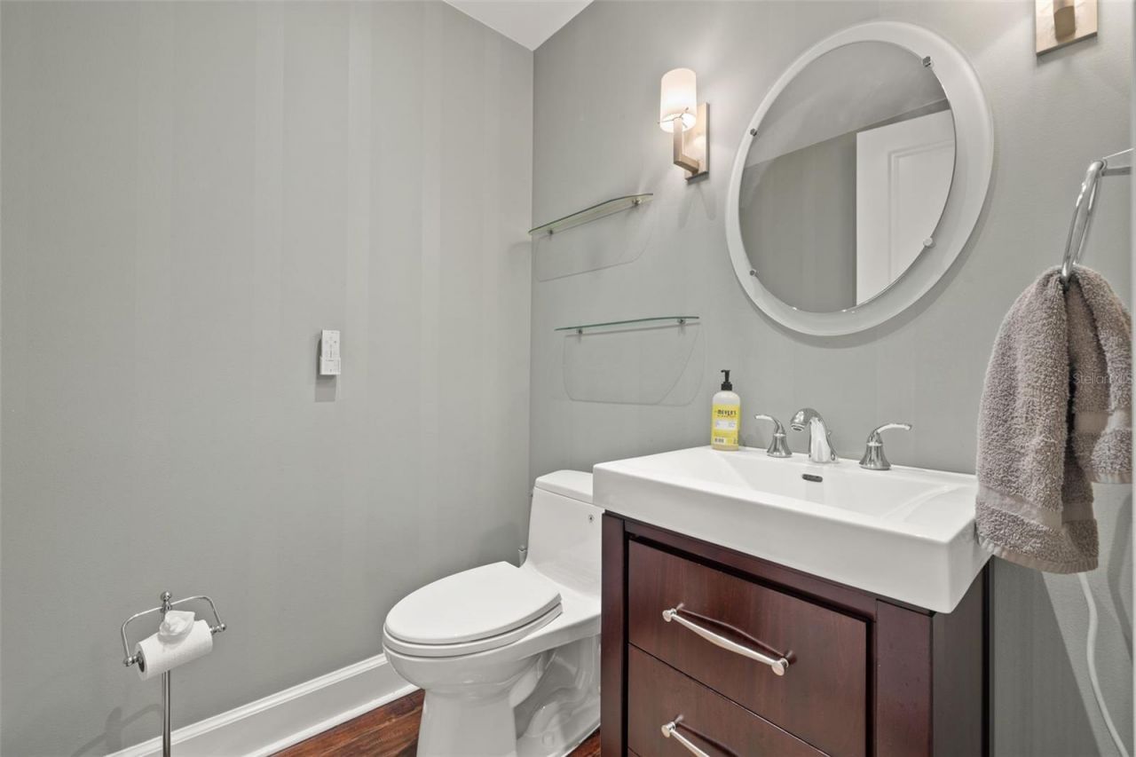 300 Beach Drive Ne, Unit 305, Saint Petersburg, FL 33701 Photo