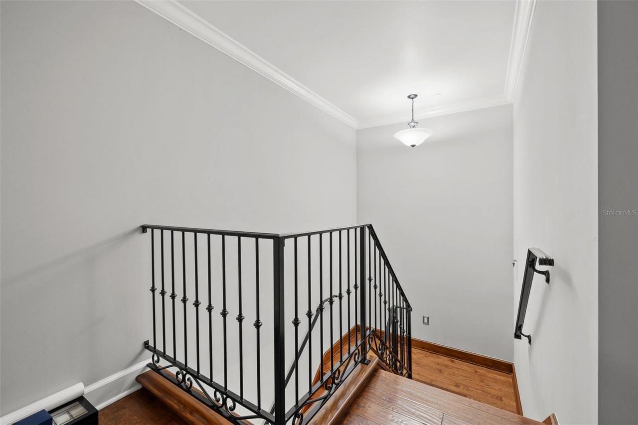 300 Beach Drive Ne, Unit 305, Saint Petersburg, FL 33701 Photo