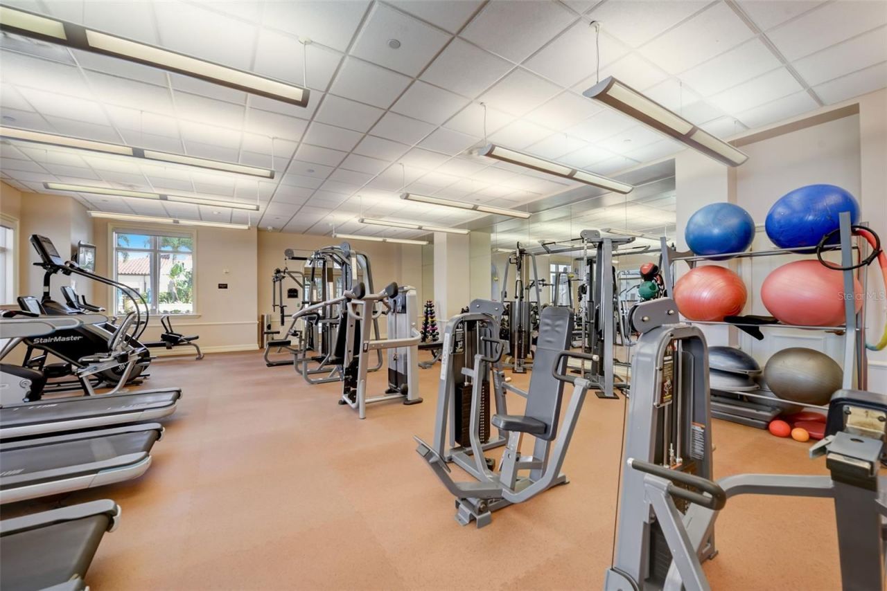 300 Beach Drive Ne, Unit 305, Saint Petersburg, FL 33701 Photo
