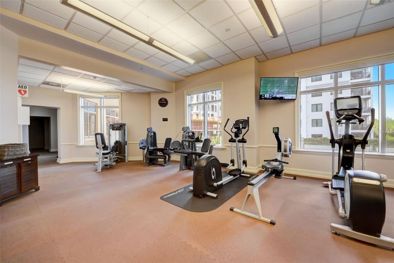 300 Beach Drive Ne, Unit 305, Saint Petersburg, FL 33701 Photo