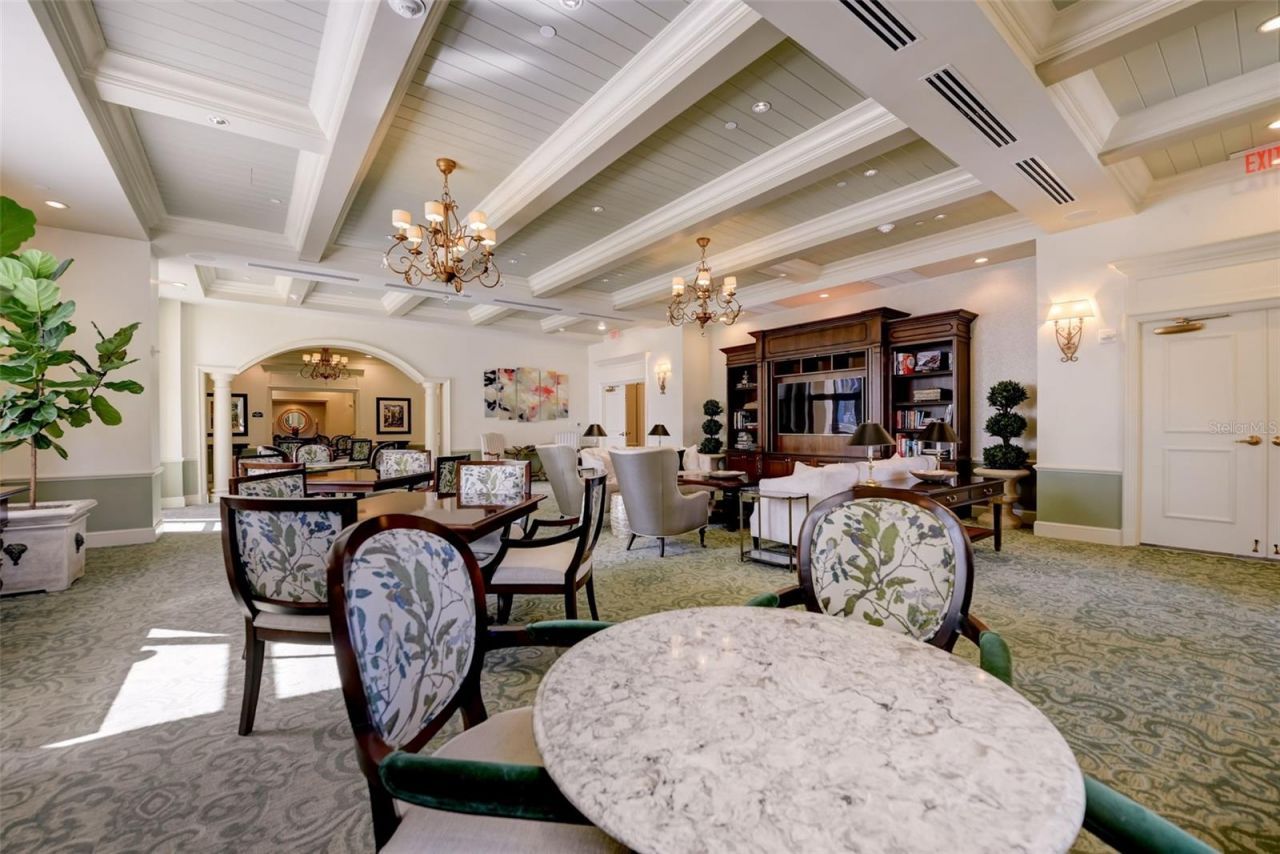 300 Beach Drive Ne, Unit 305, Saint Petersburg, FL 33701 Photo