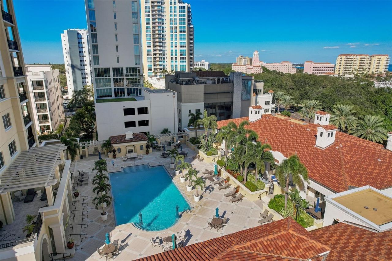 300 Beach Drive Ne, Unit 305, Saint Petersburg, FL 33701 Photo