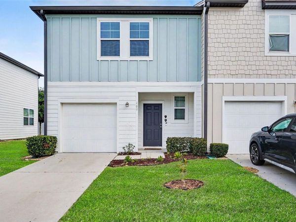 868 GRANDIN STREET , DAVENPORT, FL 33837