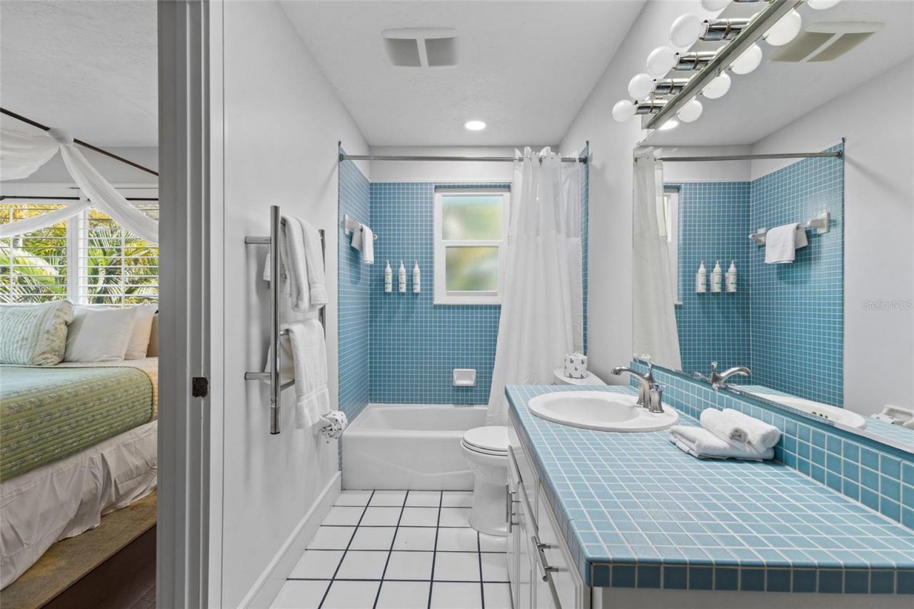 315 Spring Avenue, Anna Maria, FL 34216 Photo