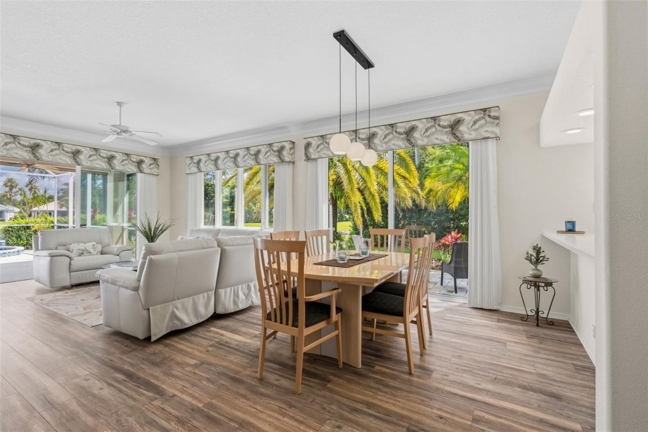 8669 54th Avenue Circle E, Bradenton, FL 34211 Photo