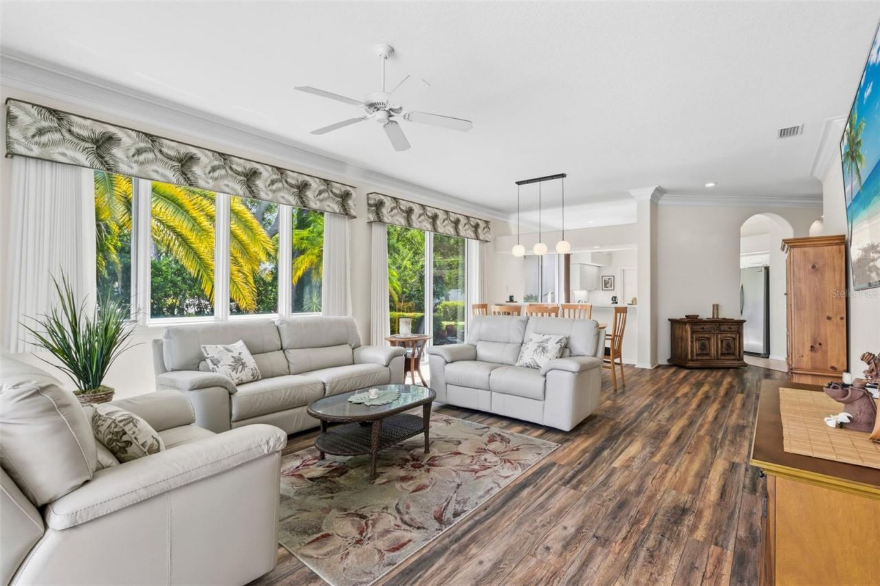 8669 54th Avenue Circle E, Bradenton, FL 34211 Photo