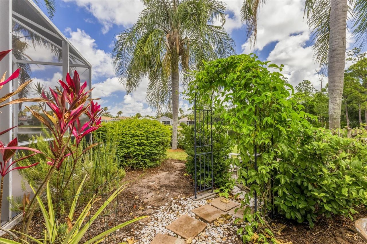 8669 54th Avenue Circle E, Bradenton, FL 34211 Photo