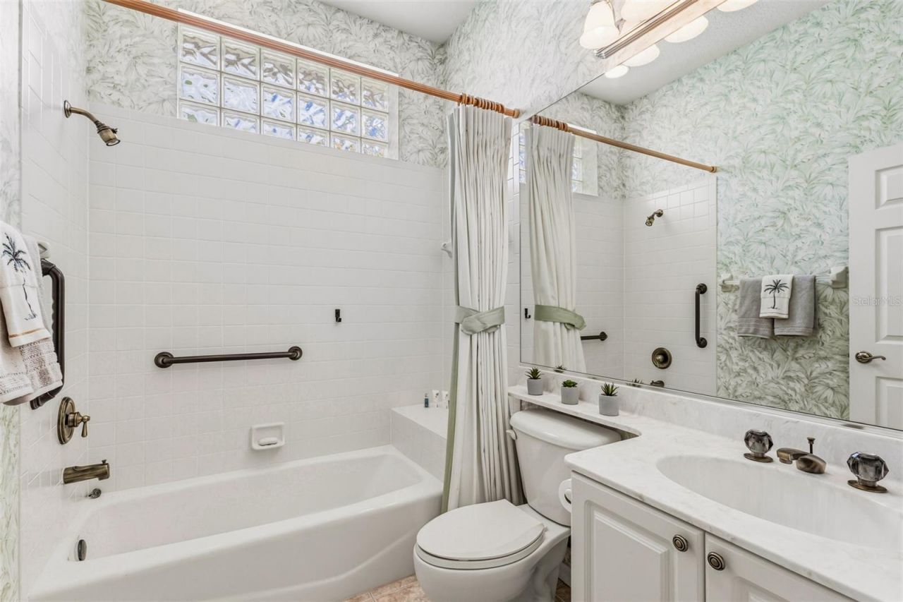 8669 54th Avenue Circle E, Bradenton, FL 34211 Photo