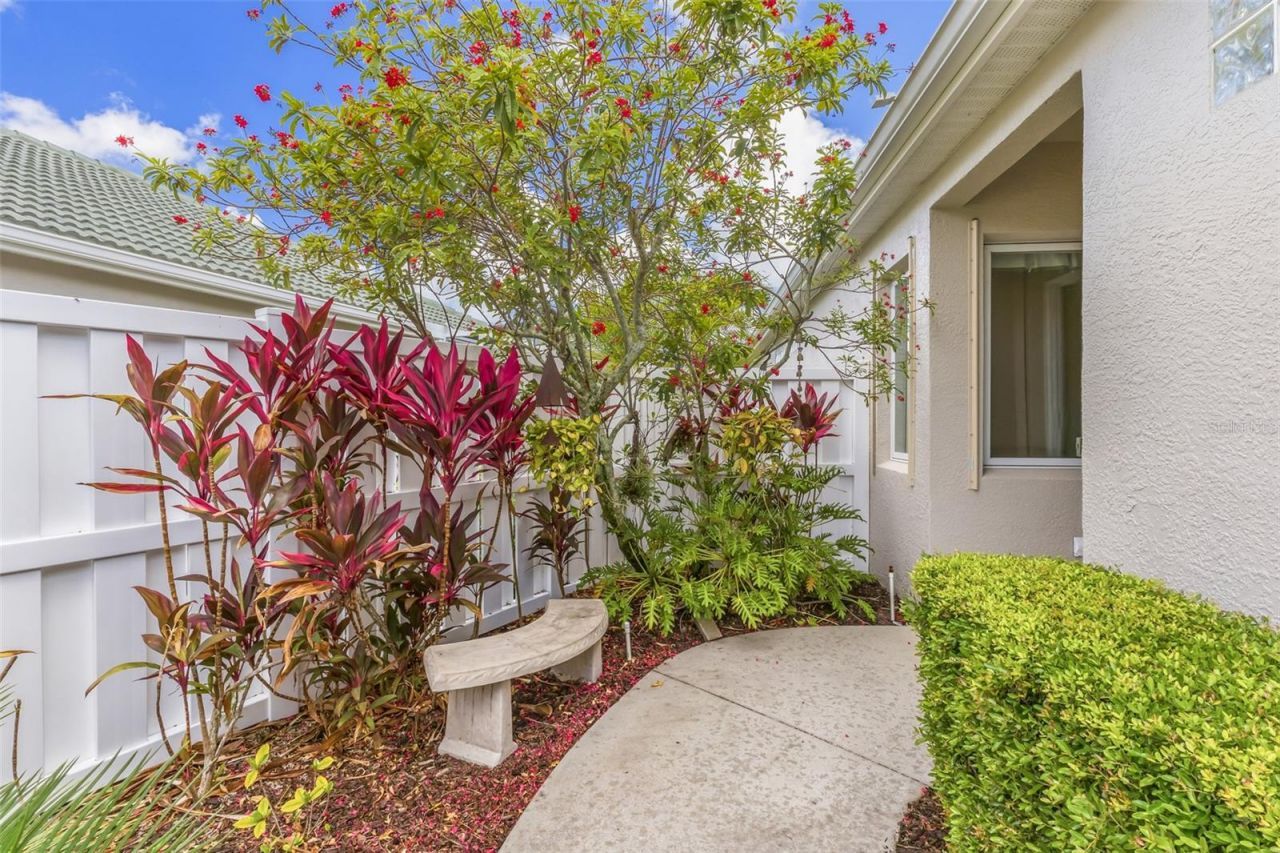8669 54th Avenue Circle E, Bradenton, FL 34211 Photo