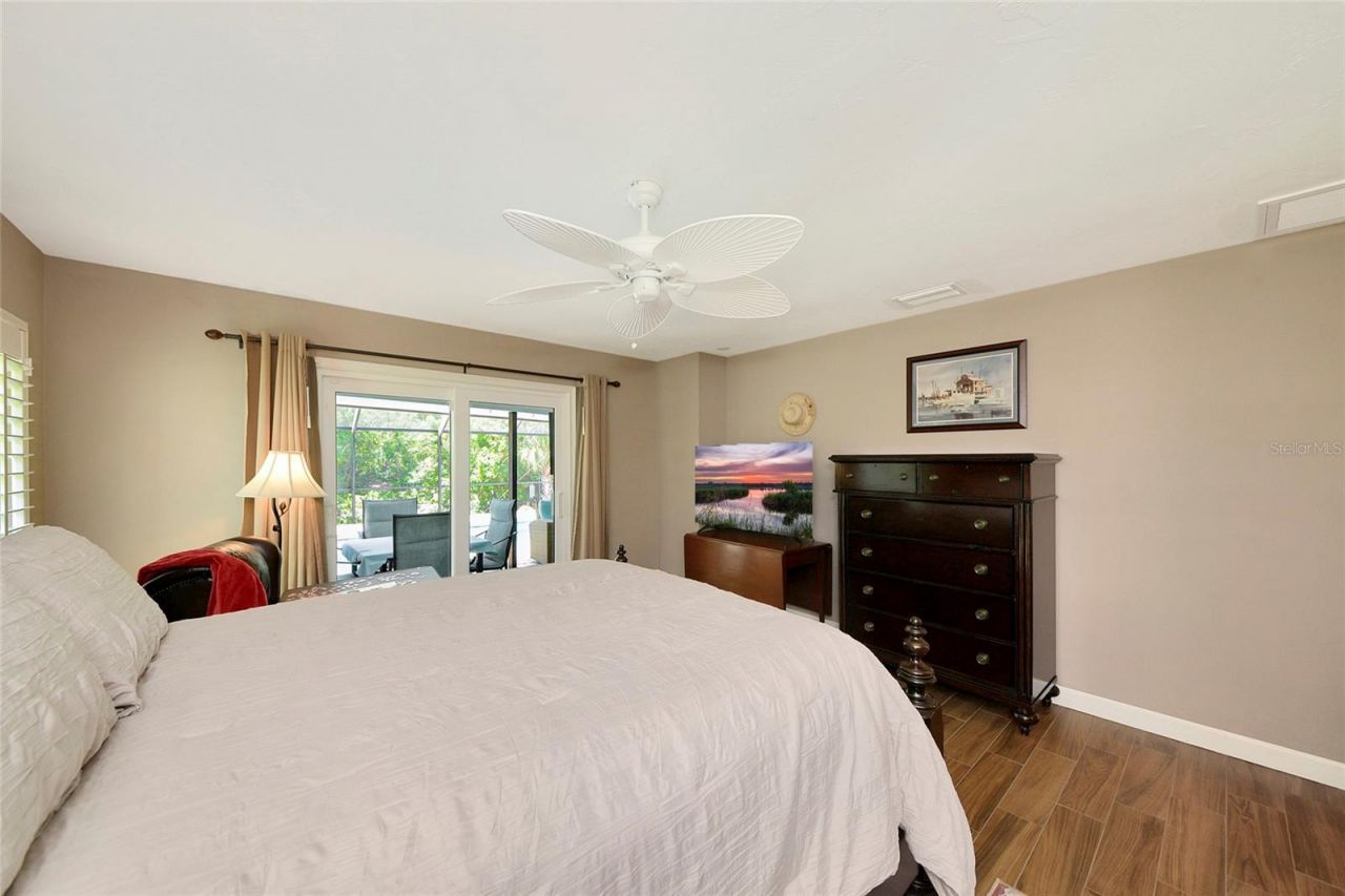 157 Lookout Point Drive, Osprey, FL 34229 Photo