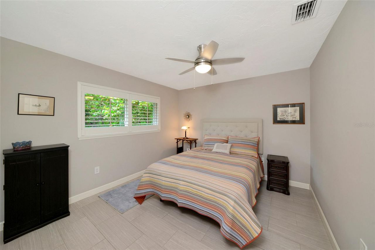 157 Lookout Point Drive, Osprey, FL 34229 Photo