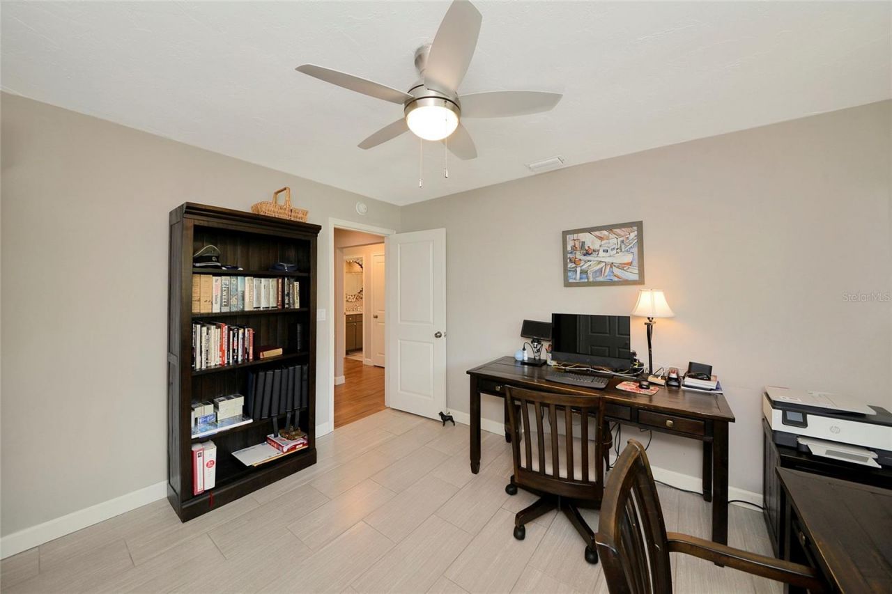 157 Lookout Point Drive, Osprey, FL 34229 Photo