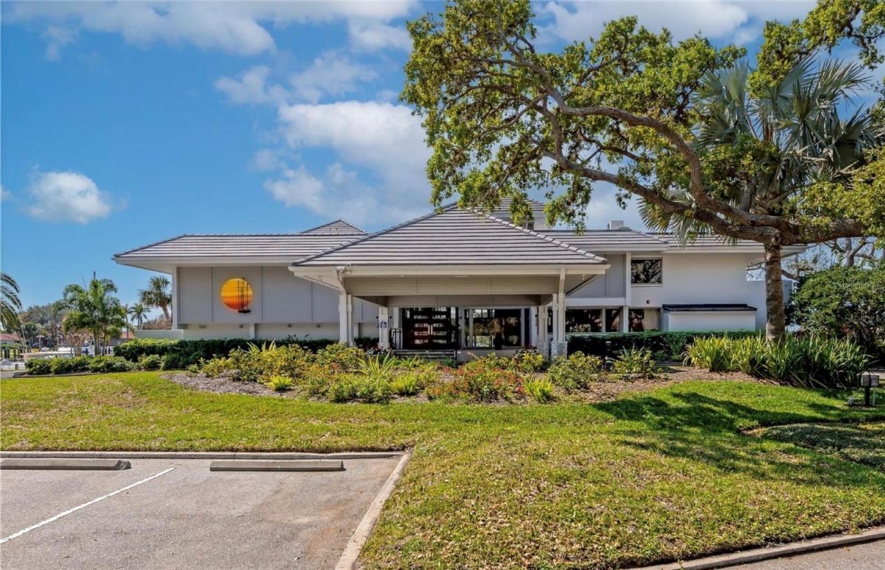 157 Lookout Point Drive, Osprey, FL 34229 Photo