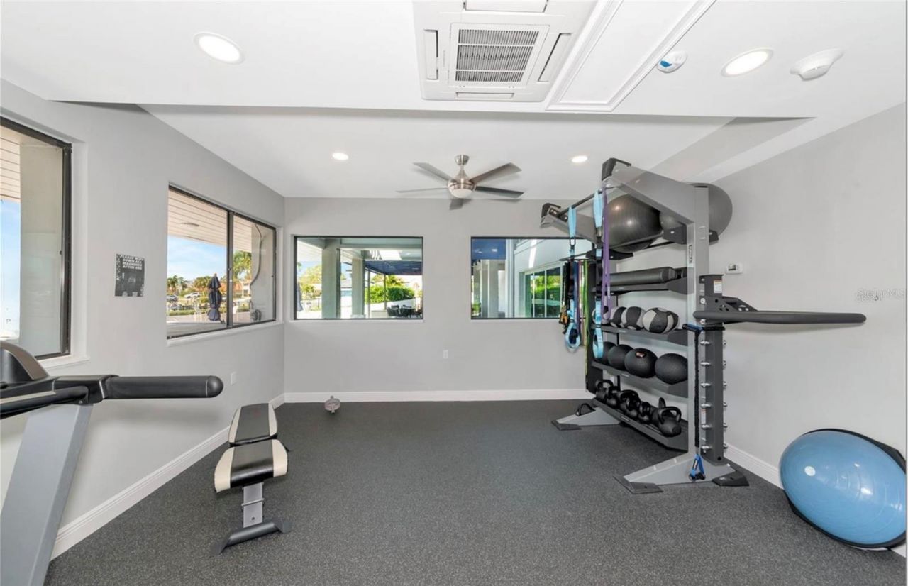 157 Lookout Point Drive, Osprey, FL 34229 Photo