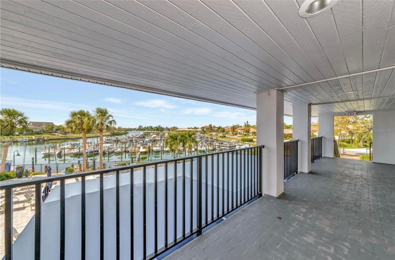 157 Lookout Point Drive, Osprey, FL 34229 Photo