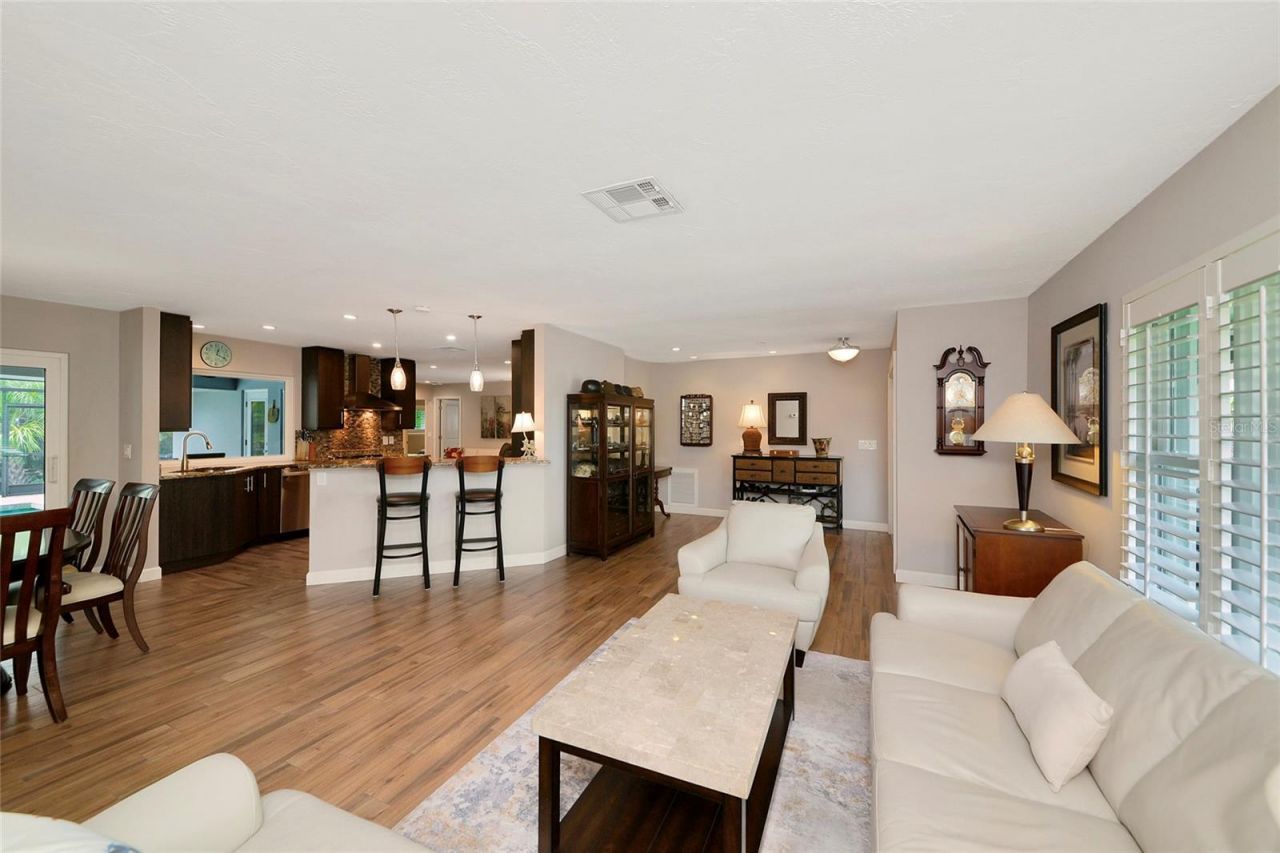 157 Lookout Point Drive, Osprey, FL 34229 Photo