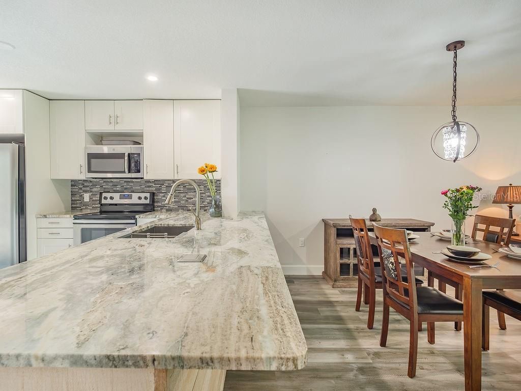 193 Pineneedle Drive, Bradenton, FL 34210 Photo