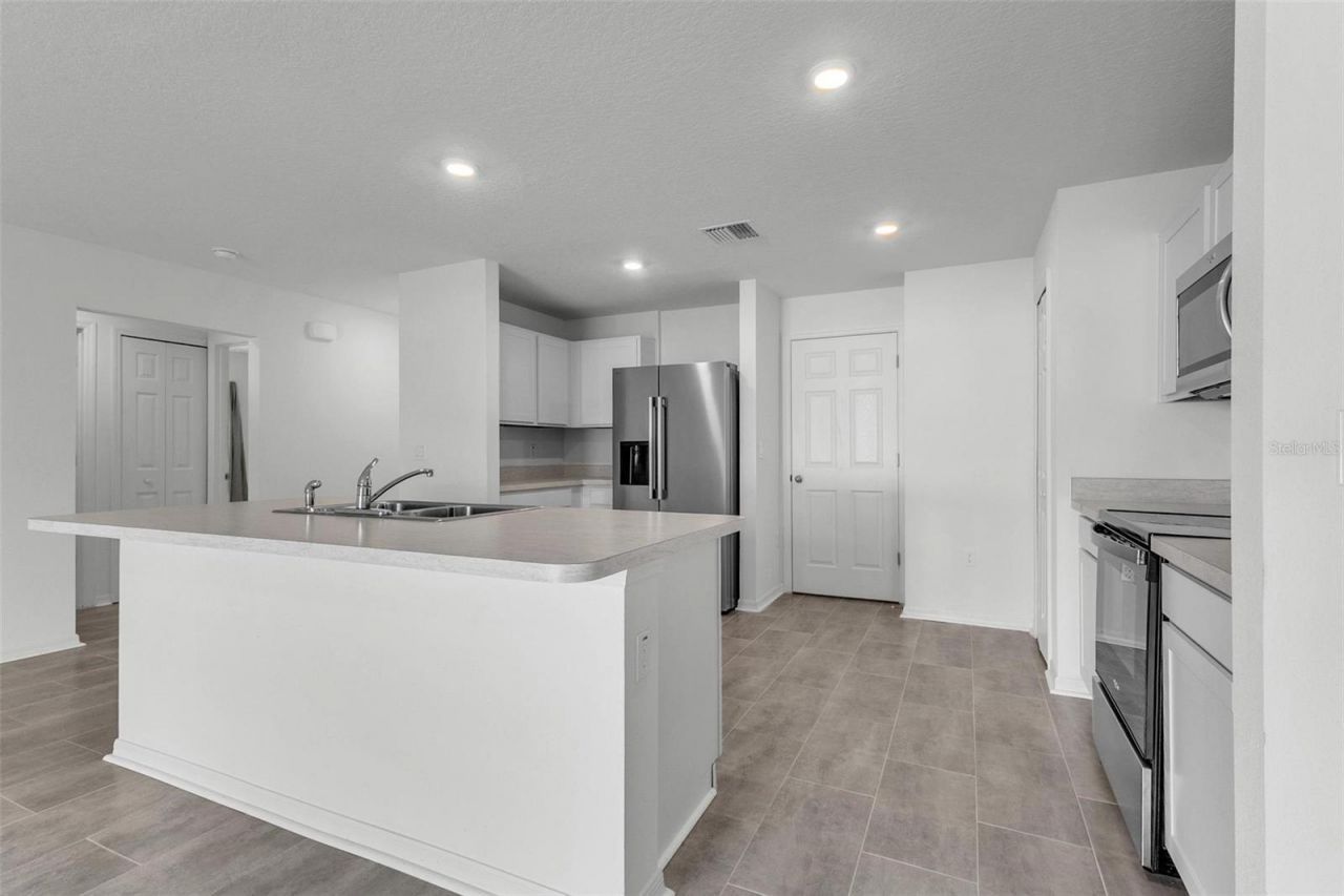 22 Round Tree Drive , Palm Coast, FL 32164 Photo