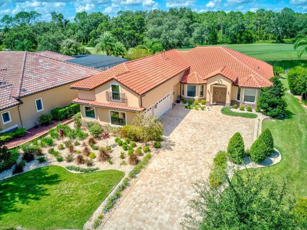 26301 AVENIDA LAS COLINAS , HOWEY IN THE HILLS, FL 34737