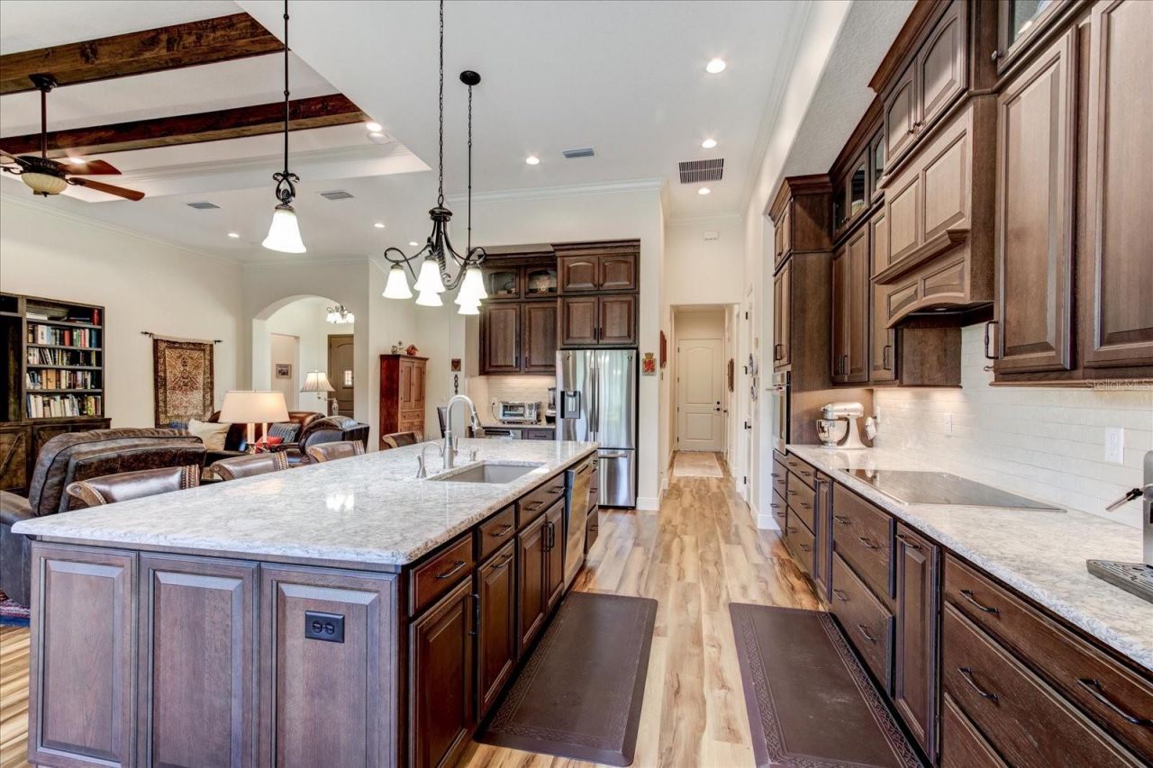 26301 Avenida Las Colinas , Howey in the Hills, FL 34737 Photo