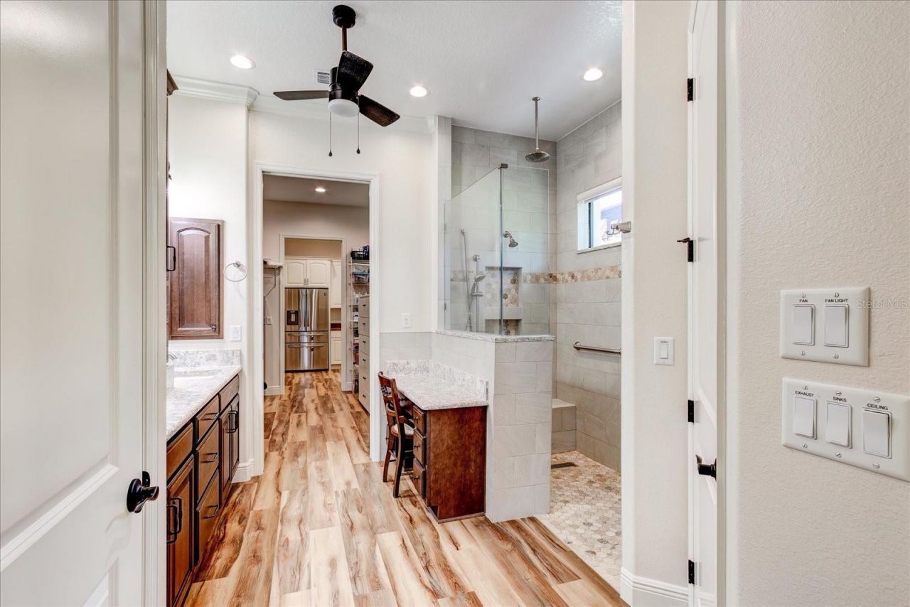 26301 Avenida Las Colinas , Howey in the Hills, FL 34737 Photo