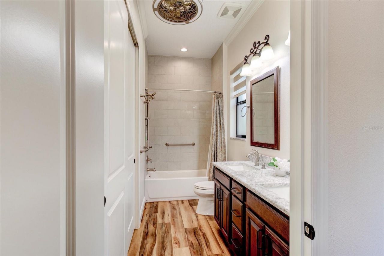 26301 Avenida Las Colinas , Howey in the Hills, FL 34737 Photo