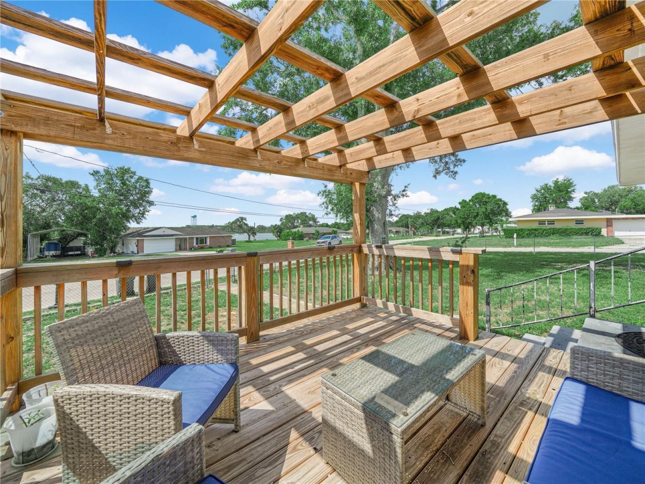 231 Ridge Manor Drive , Lake Wales, FL 33853 Photo