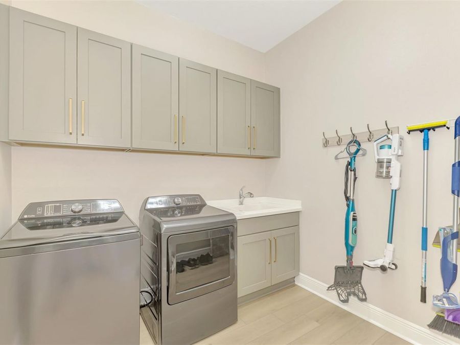 Property Image 50