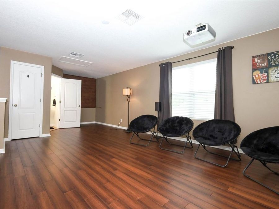 Property Image 46