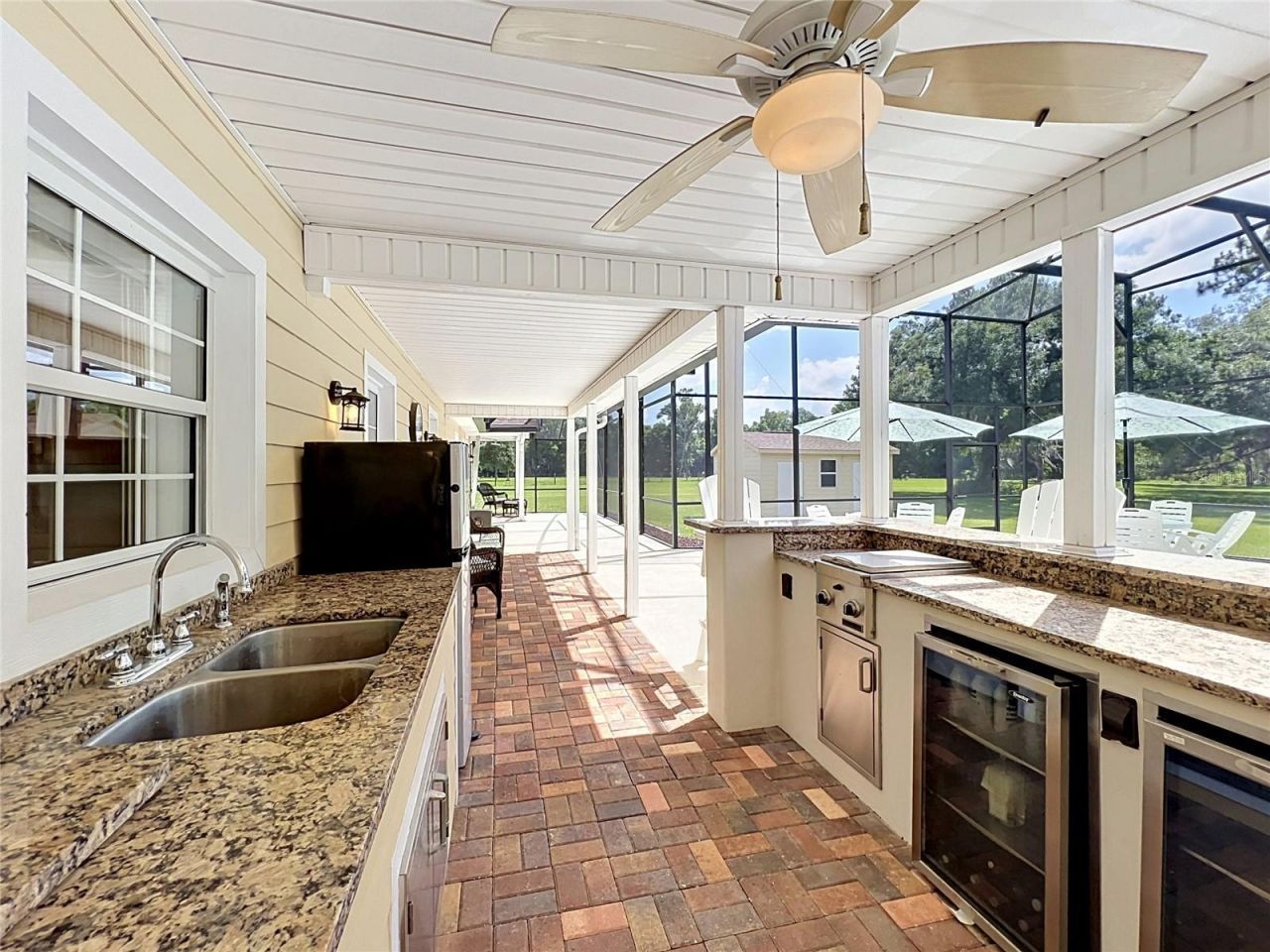 2300 Pine Meadows Place, Chuluota, FL 32766 Photo