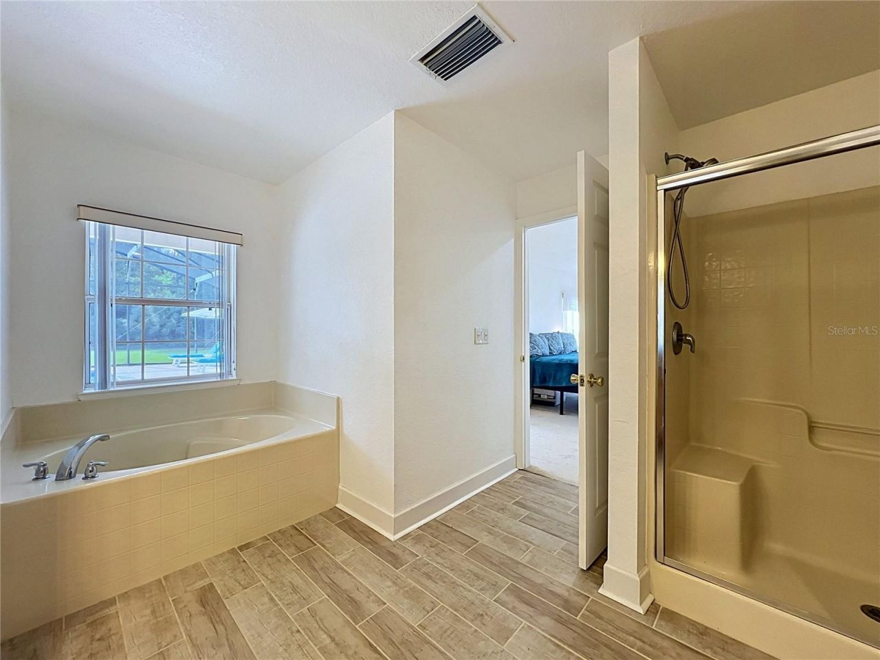 2300 Pine Meadows Place, Chuluota, FL 32766 Photo