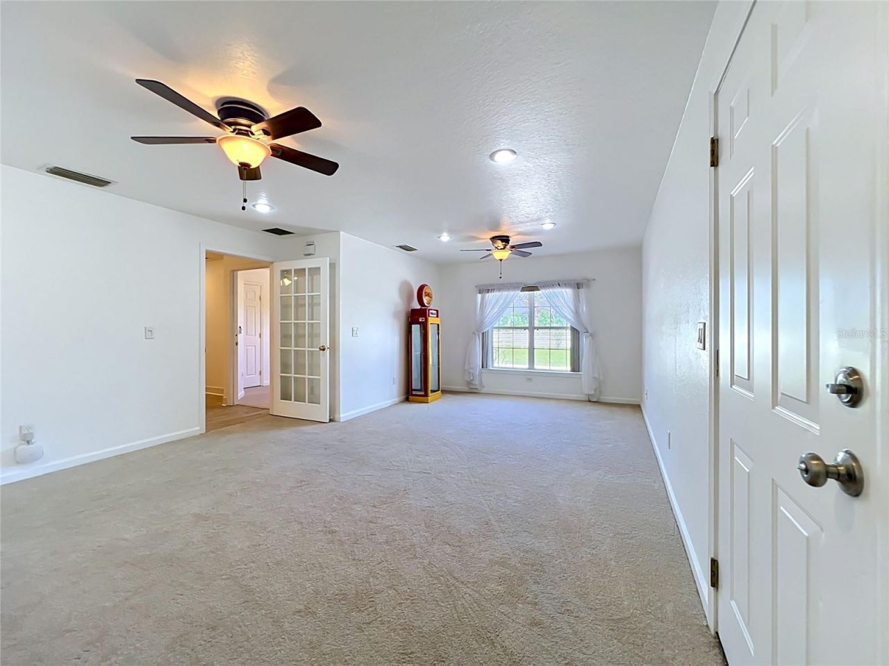 2300 Pine Meadows Place, Chuluota, FL 32766 Photo