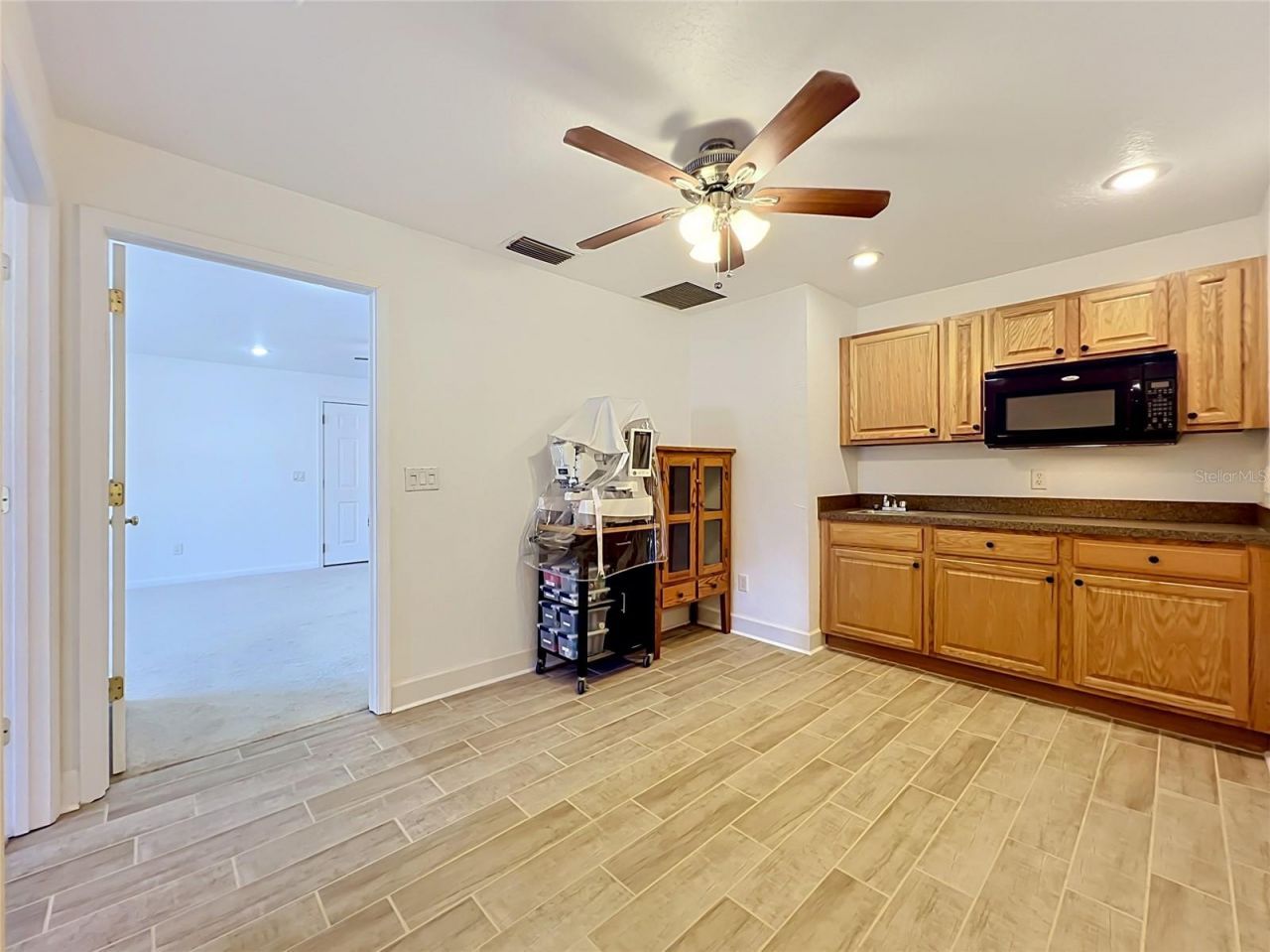 2300 Pine Meadows Place, Chuluota, FL 32766 Photo