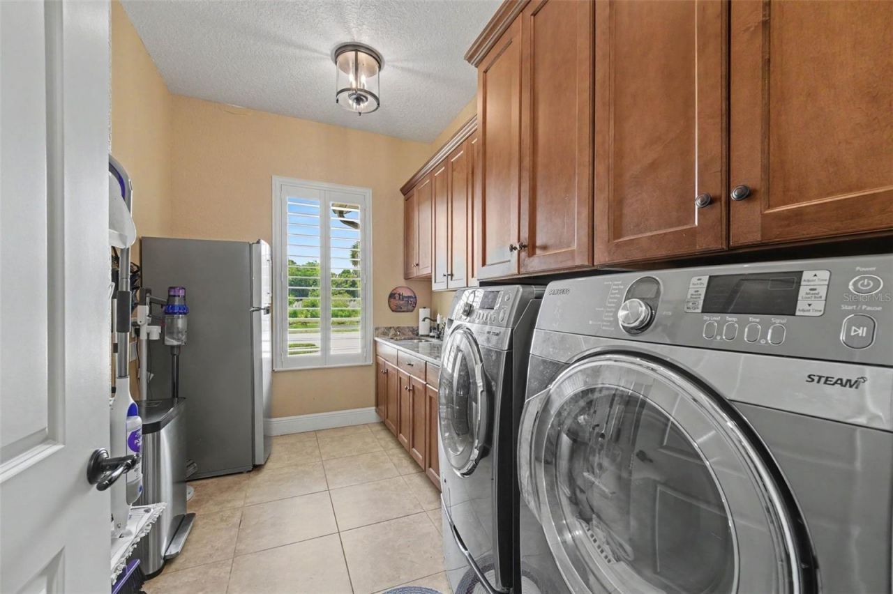 2179 Arnold Palmer Drive, Titusville, FL 32796 Photo