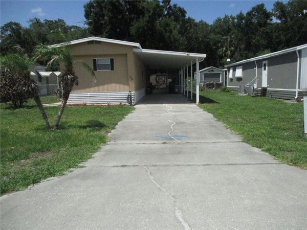 92 ROSALIE OAKS BOULEVARD , LAKE WALES, FL 33898