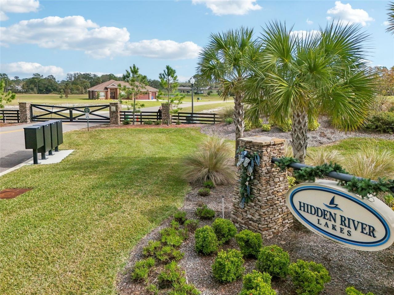 3654 Hidden River Lane, Tavares, FL 32778 Photo