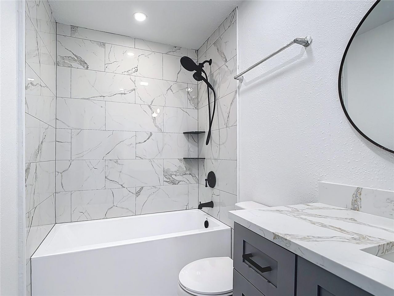 5233 Lake Lizzie Drive, Saint Cloud, FL 34771 Photo