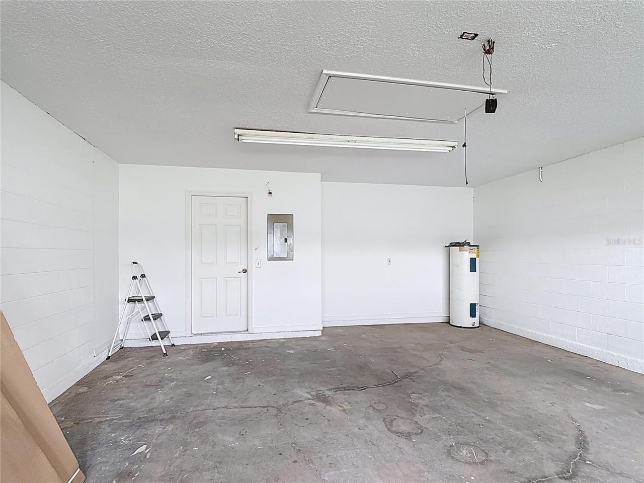 5233 Lake Lizzie Drive, Saint Cloud, FL 34771 Photo