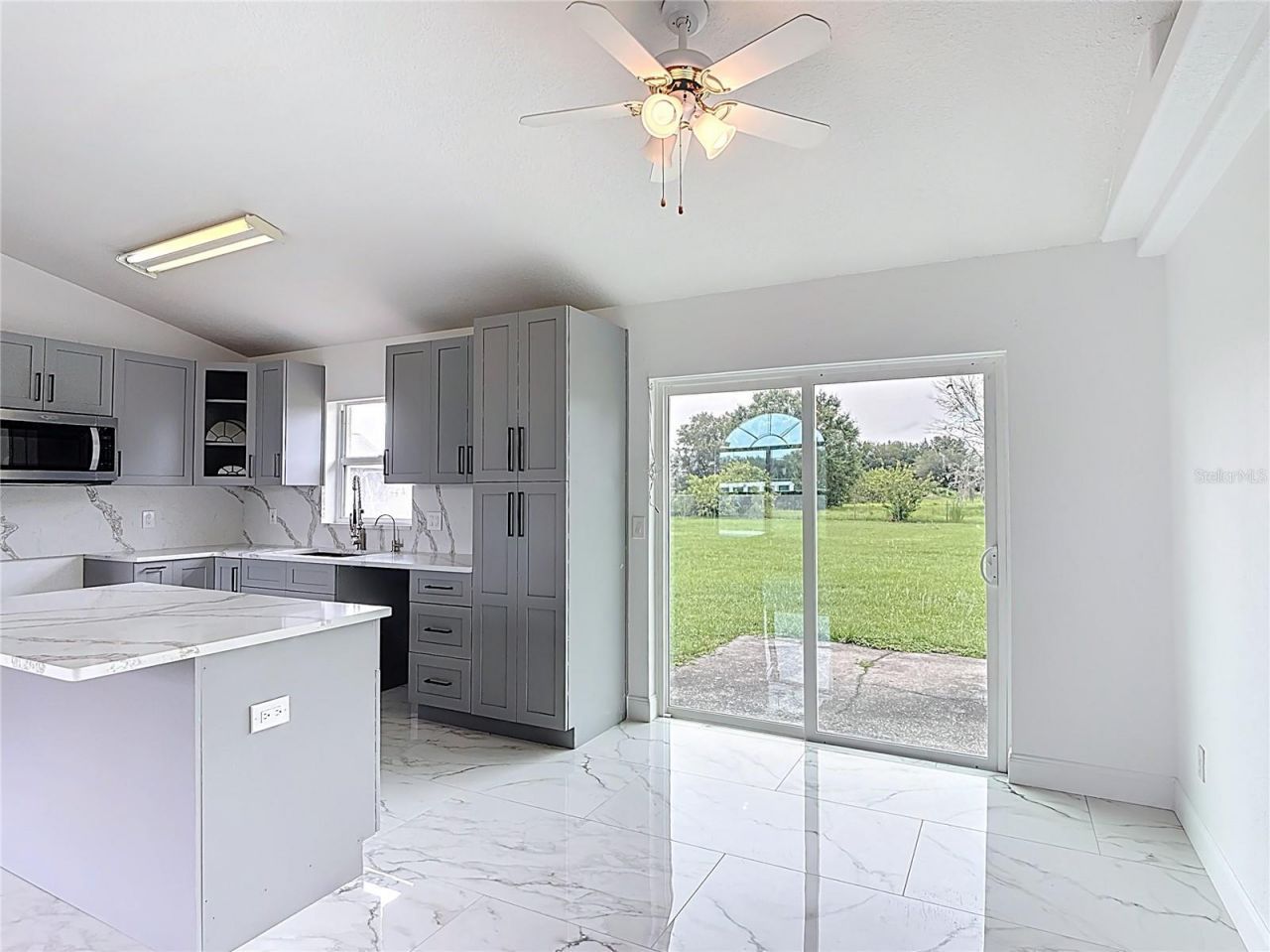 5233 Lake Lizzie Drive, Saint Cloud, FL 34771 Photo