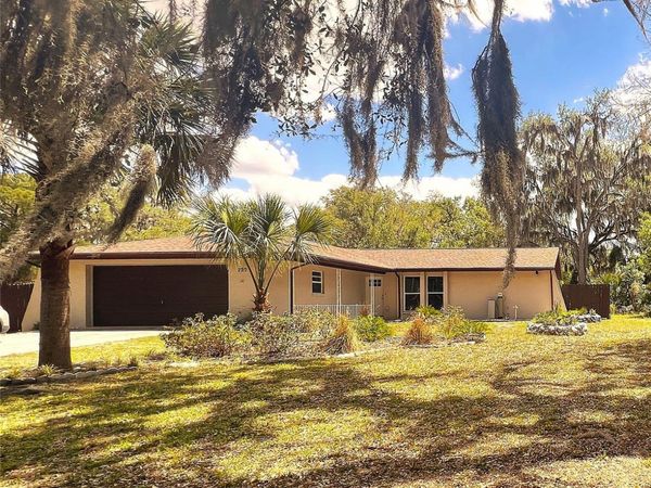 220 NE 11TH STREET , CRYSTAL RIVER, FL 34428